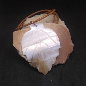 Carved Seashell Leaf Pendant Necklace